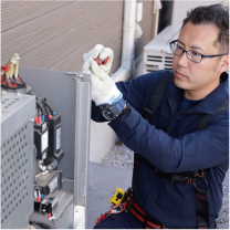 メンテナンス工事の打ち合わせ内容が決定しましたら、メッドコミュニケーションズ職人がメンテナンス施工いたします